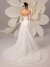 Lace Embroidery Off Shoulder Long Sleeve Elegant Tulle Wedding Dress With Train